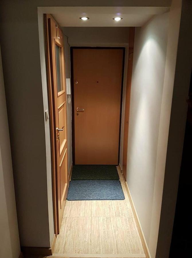 Old Town Garden Apartment Netflix Warszawa Eksteriør billede