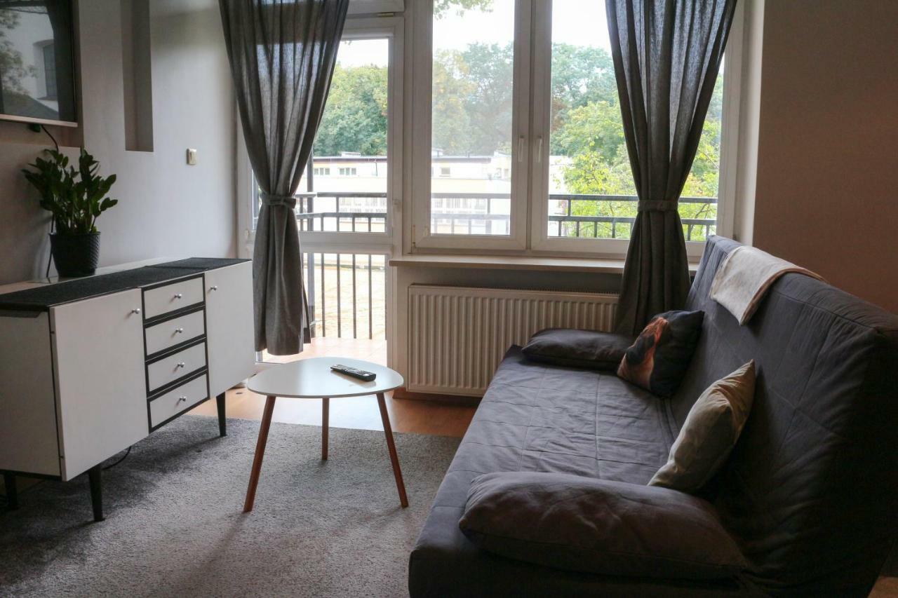 Old Town Garden Apartment Netflix Warszawa Eksteriør billede